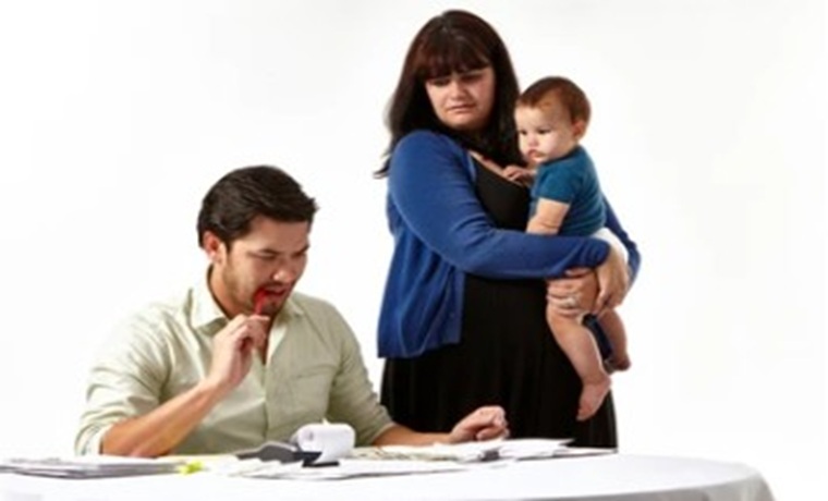 How To Manage Your Finances When You Start a Family